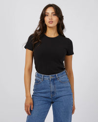 Eve Regular Tee - Black - Sare StoreAll About EveT-shirt