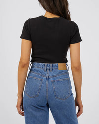 Eve Regular Tee - Black - Sare StoreAll About EveT-shirt