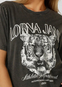 Find Your Fierce Relaxed T-shirt - Washed Black - Sare StoreLorna JaneT-shirt