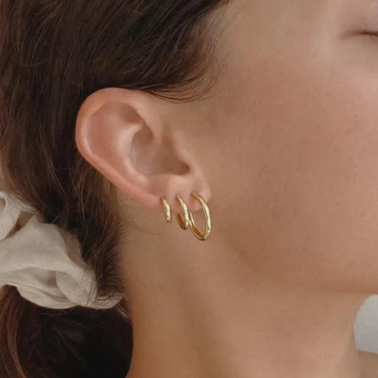 Jett Gold Hoop Earrings - Sare StoreArms Of EveEarrings