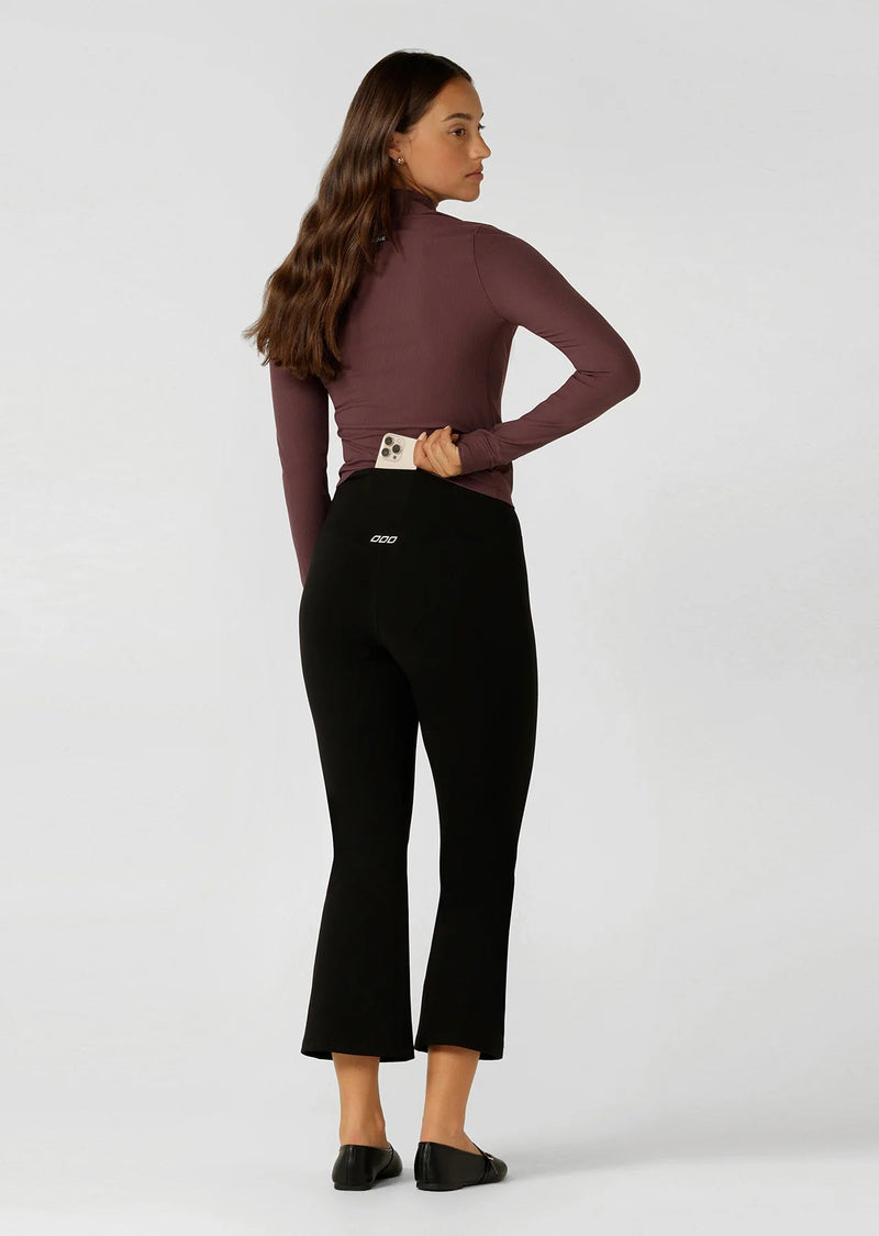 Lotus Flared Leggings - Cropped - Black - Sare StoreLorna JaneLeggings