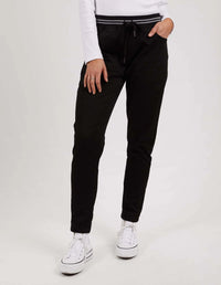 Margo Jogger - Black - Sare StoreElmJogger