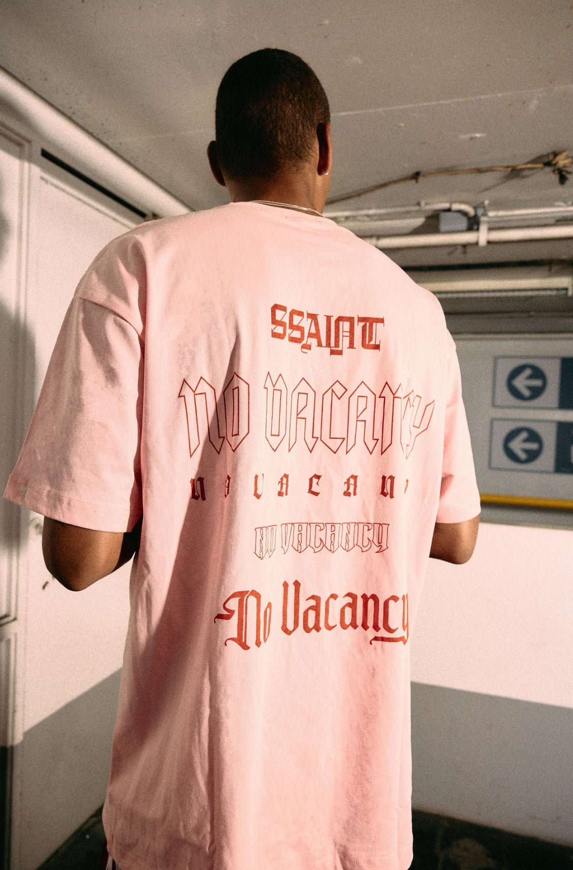 No Vacancy Tee - Pink - Sare StoreSsaintTee