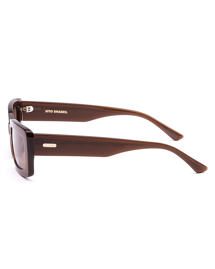 Odessa: Milky Coco/Fawn Polar