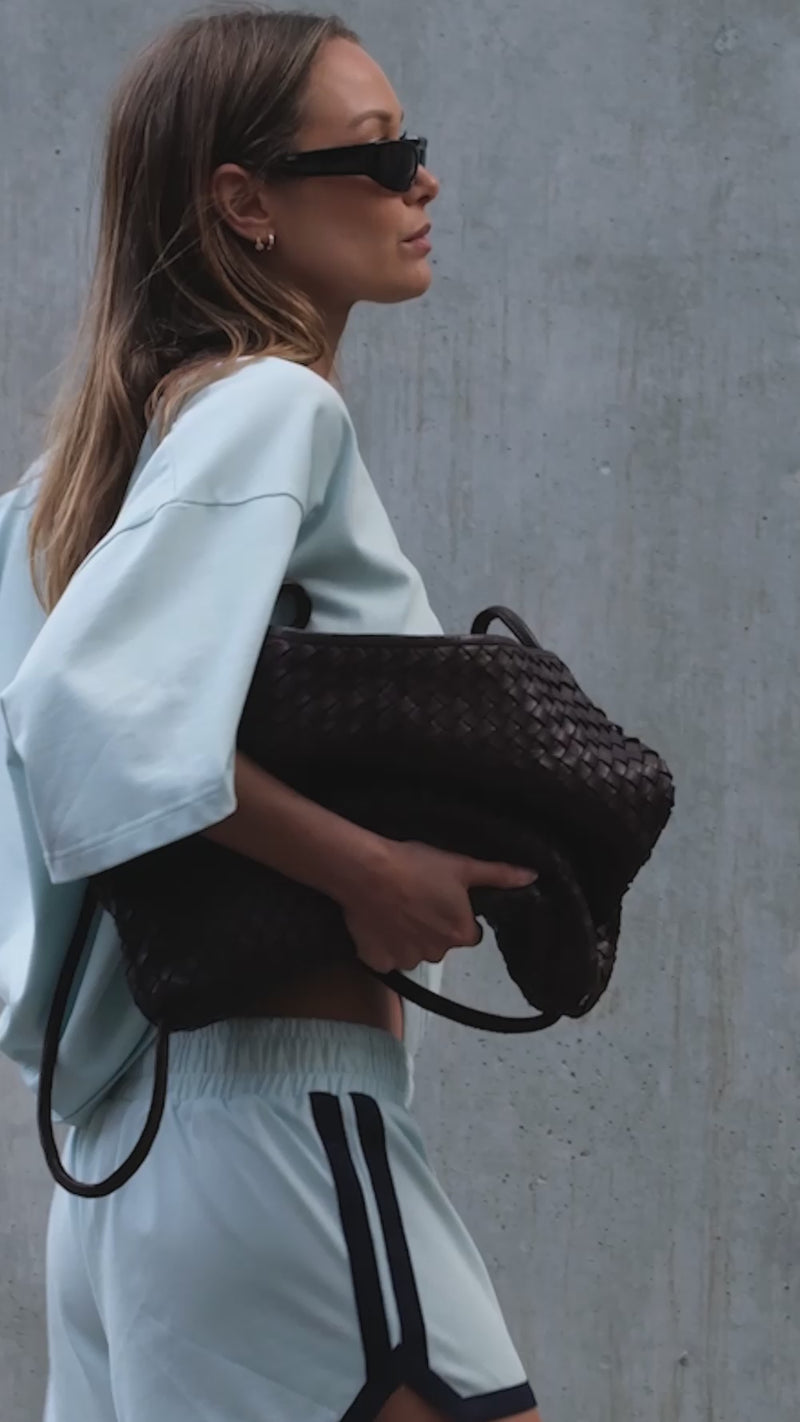 Reflective V Neck Tee - Mint