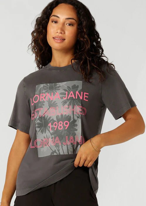 Recharge Washed Relaxed T-shirt - Washed Titanium - Sare StoreLorna JaneT-shirt