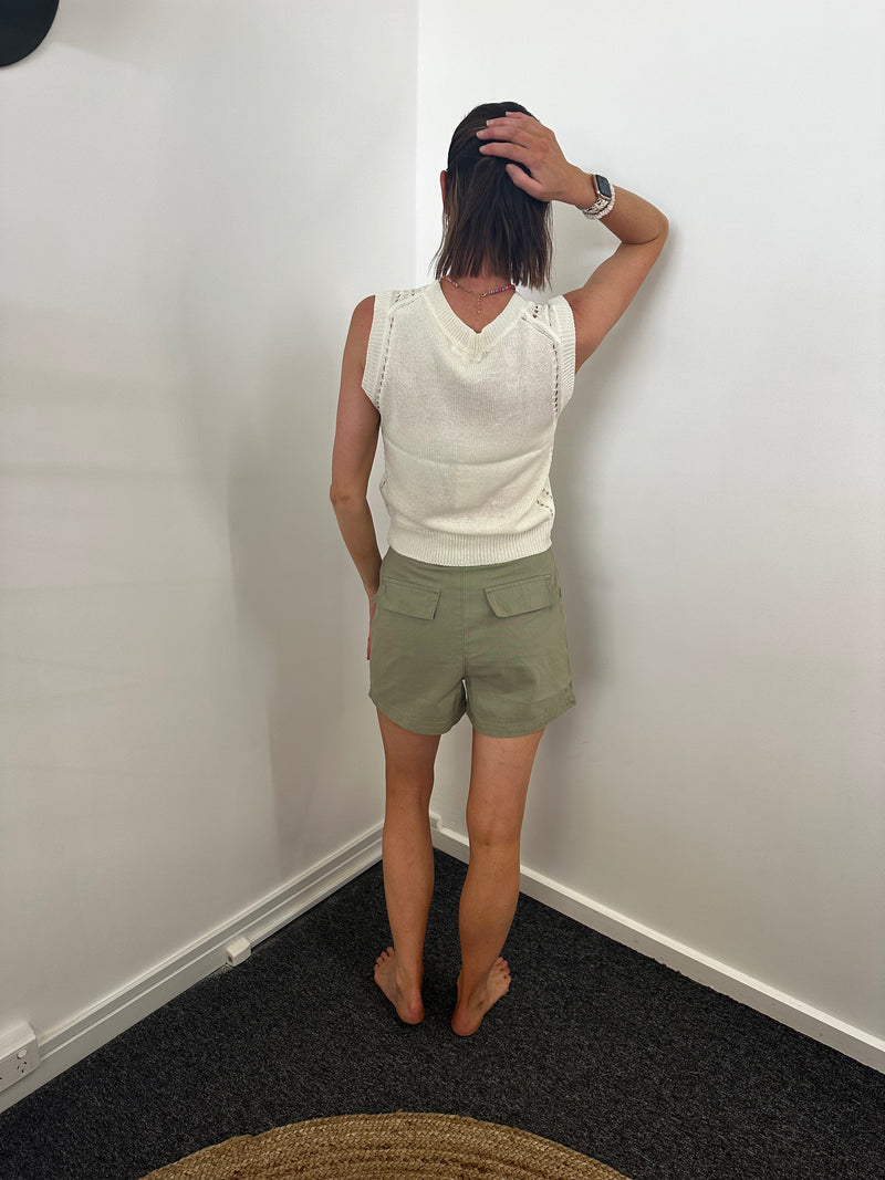 Ivory Side Trim Tank